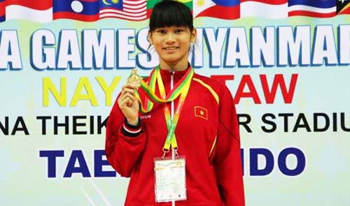 Beating world champion, Vietnam debutant wins title