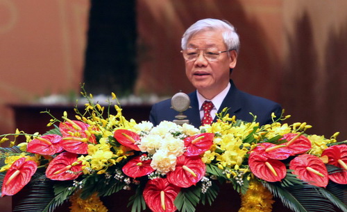 Party leader urges boosting ties of VN-Laos security forces