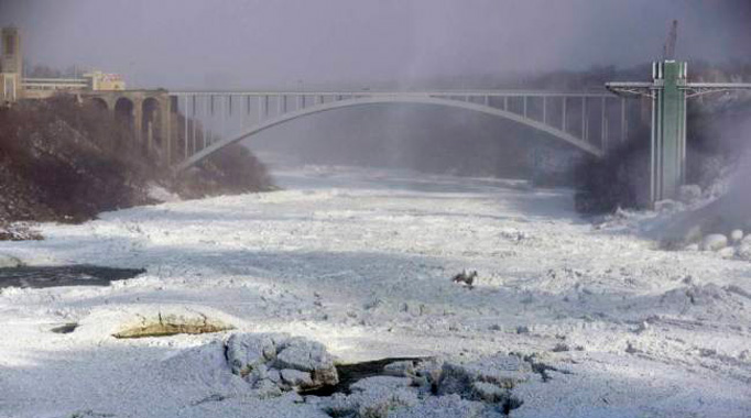 In photos: Niagara Falls frozen by polar vortex