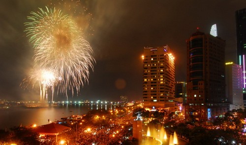 Fireworks to sparkle nationwide on Lunar New Year’s Eve