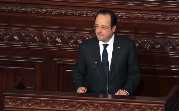 Hollande visit reflects stronger U.S.-French ties despite spy row