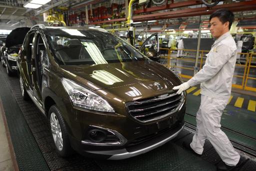 Peugeot seeks salvation with Chinese auto group Dongfeng