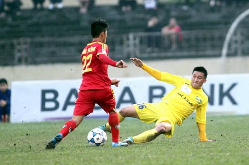Vietnam defender banned 28 games for leg-breaking tackle