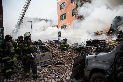 NYC building collapse kills one, injures 17