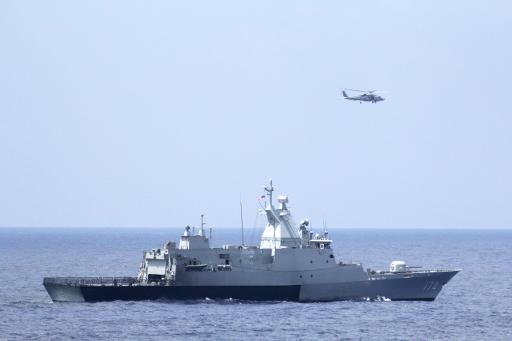 New US lead thrusts Malaysia jet search into Indian Ocean