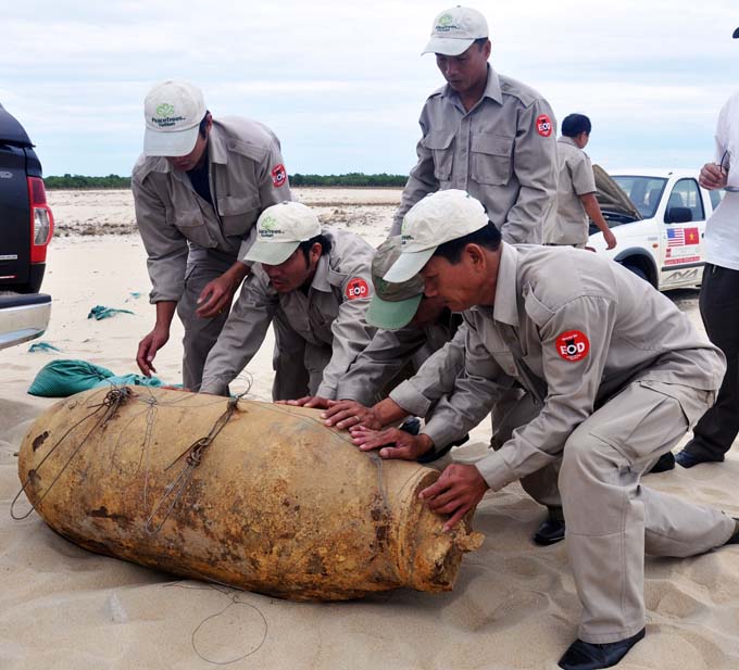 PM calls for int’l support for tackling UXO consequences