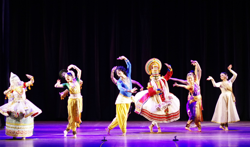 Classical Indian dance shows wrap up Indian Culture Week in HCMC