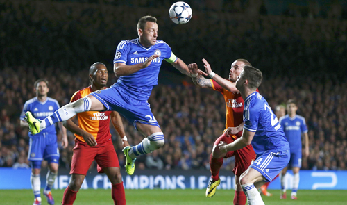 Chelsea ease past Galatasaray, Real thrash Schalke