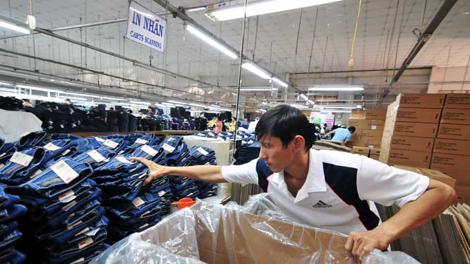 Vietnam economic hubs post competitiveness growth; pessimism still high