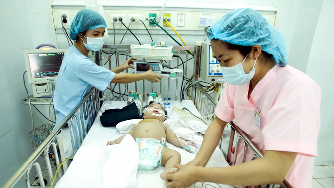 Vietnam premier urges health ministry to eliminate measles