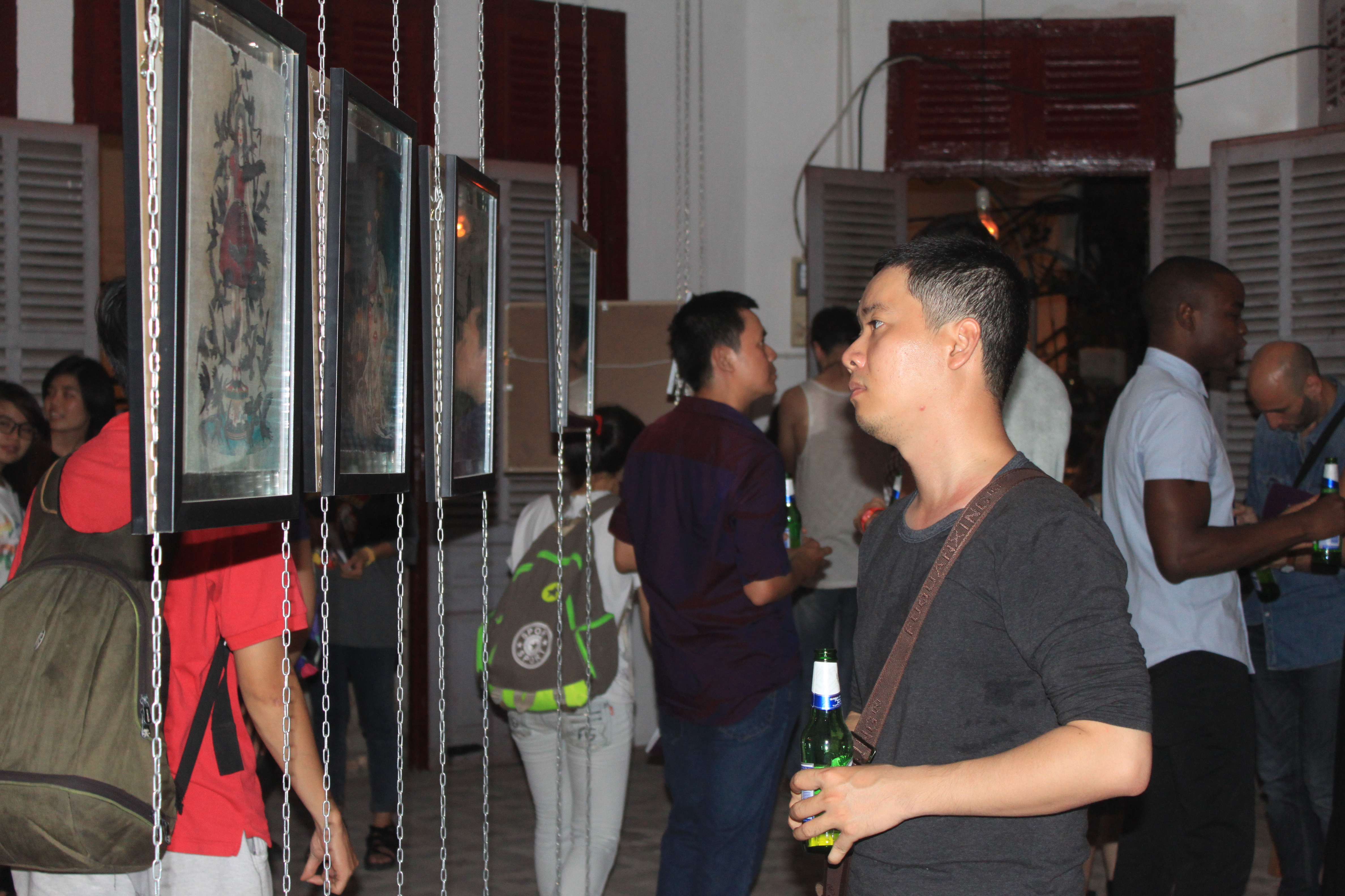 Art party showcases expats’ artworks in Vietnam’s economic center
