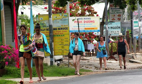 ‘Russian Village’ in central Vietnam’s resort town faces intense competition