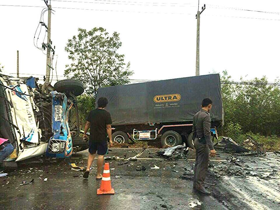 At least 13 Vietnamese killed in Thai crash: police