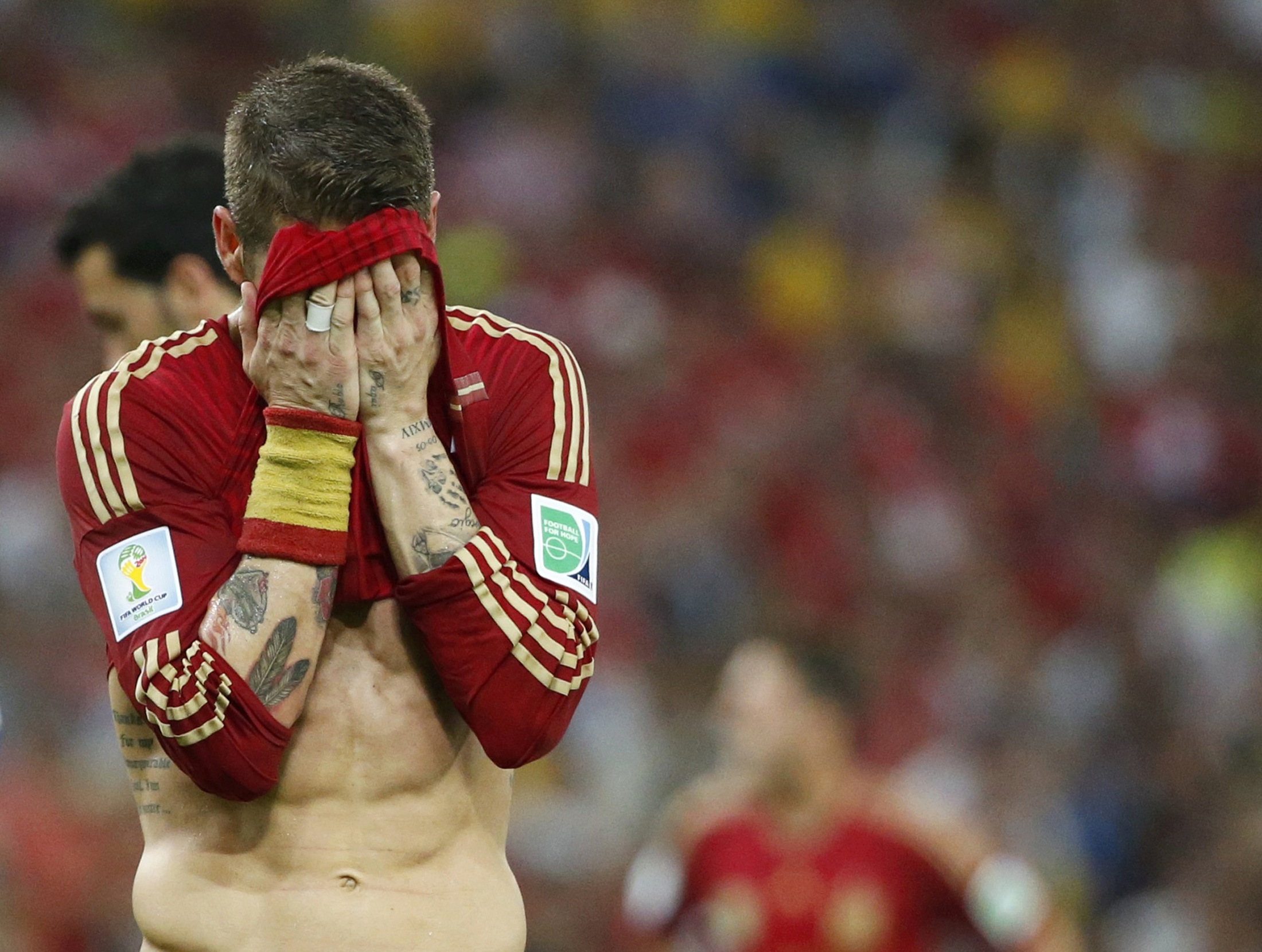 Spain dethroned as Chile dazzle