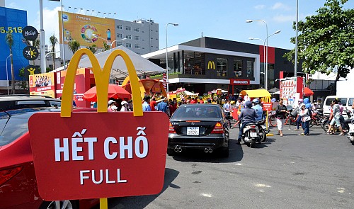 McDonald's, Taco Bell, KFC laggards in U.S. fast-food survey