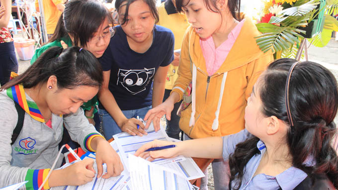 241,400 people with a degree jobless in Vietnam