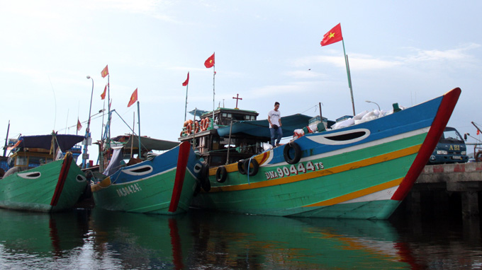 Vietnam to give fishermen soft loans to build ships given marine tension
