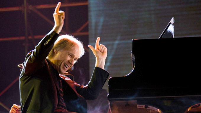 Famed pianist Richard Clayderman to perform in Vietnam capital in August
