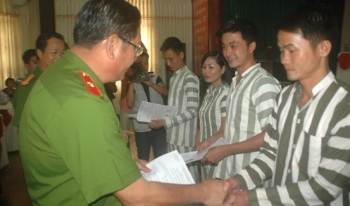 Vietnam may pardon 32 foreigners in National Day amnesty program