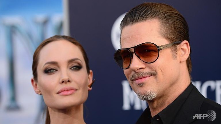 Brad, Angelina tie knot in 'family affair' French wedding