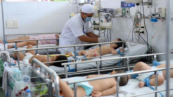 First death from Hand, Foot and Mouth disease in HCMC this year