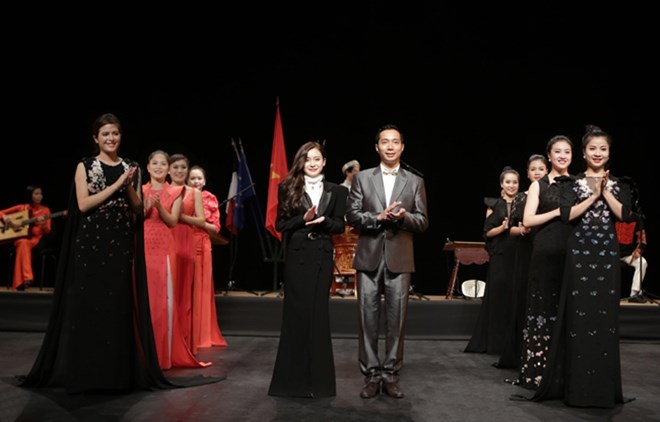 Italy-Vietnam fashion show to start in Hanoi tonight
