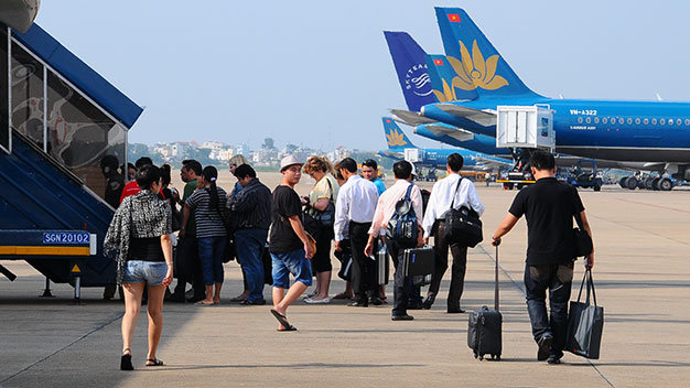 Closing Vietnam’s largest airport could help fund new, costly terminal: expert