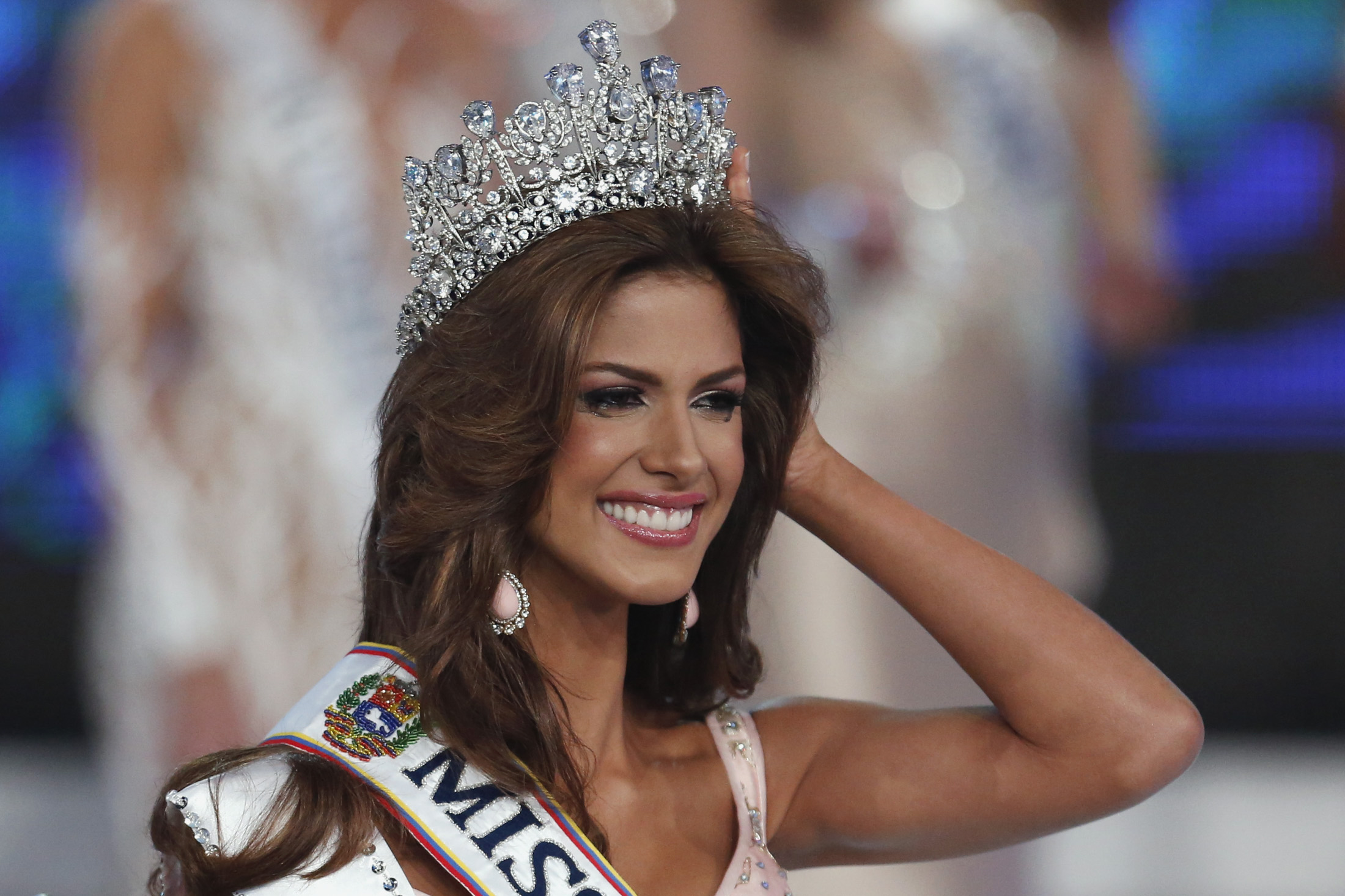 Miss Guarico Mariana Jimenez crowned at Miss Venezuela 2014