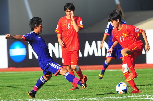 Guardian reporter hails Vietnam footballer but cites wrong video
