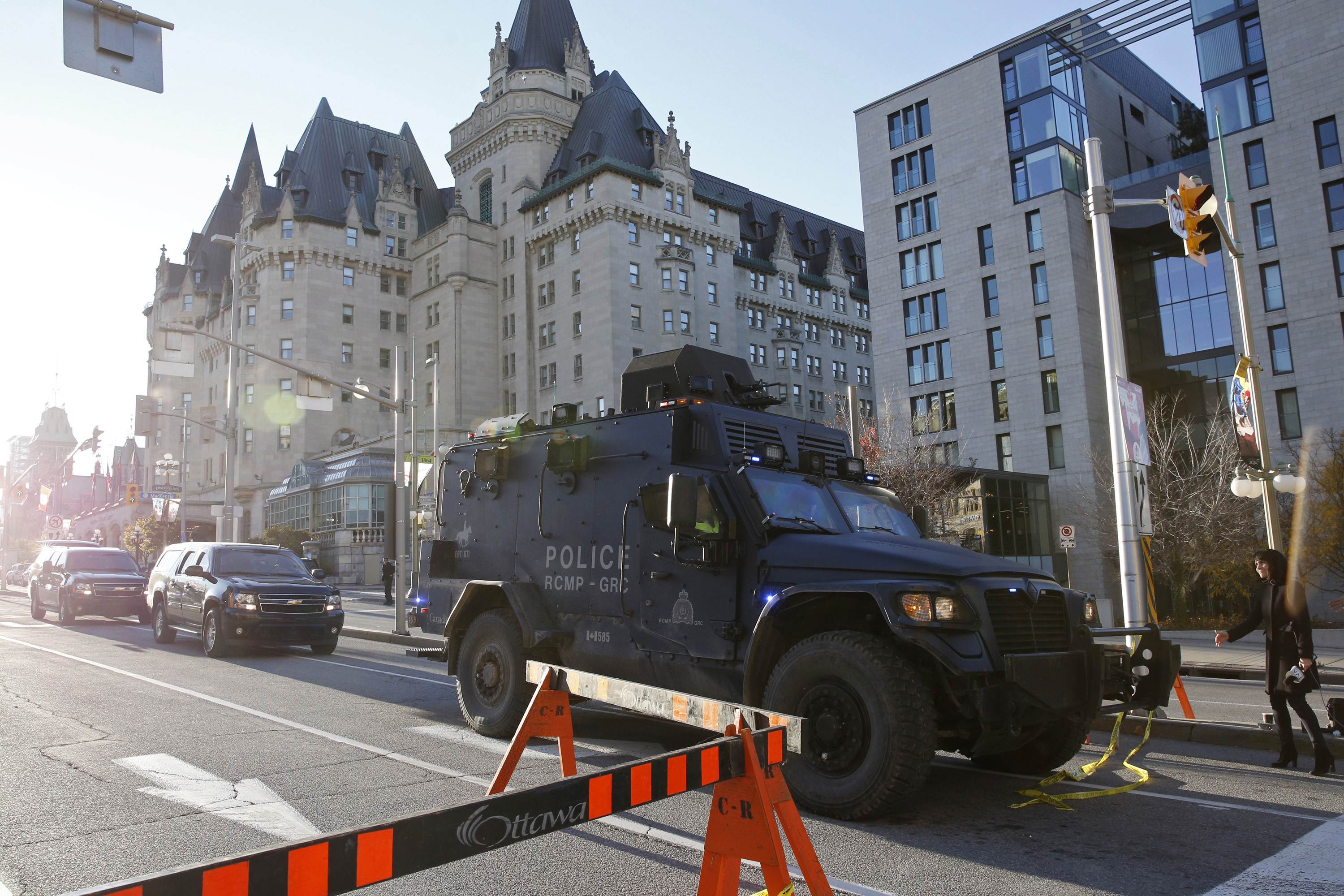 PM Harper says attacks will not intimidate Canada