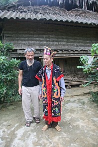 Meeting the ethnic shamans in northwestern Vietnam