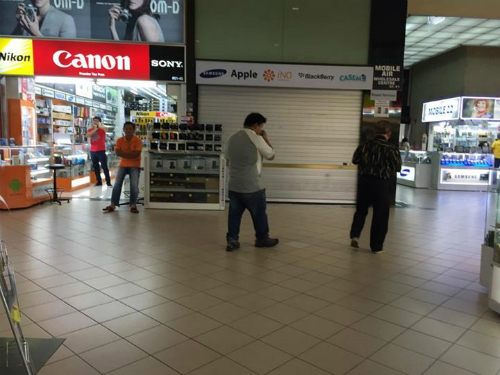 Vietnam tourist, cheated by iPhone store in Singapore, thanks fundraiser