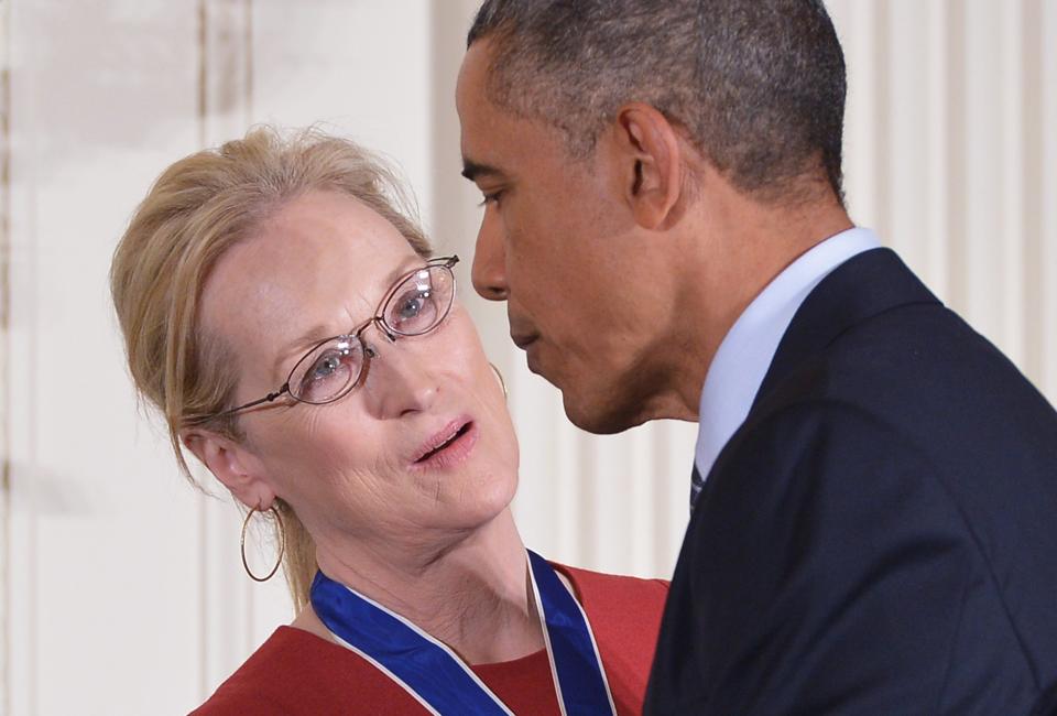 Barack Obama honors Meryl Streep with 'love'