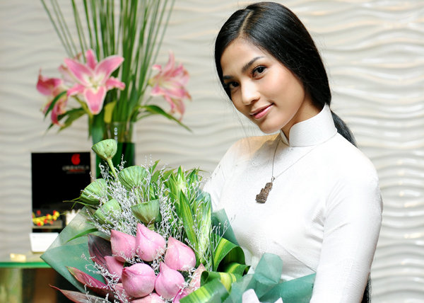 Animal rights organization selects Vietnam beauty as Asia’s sexiest vegetarian