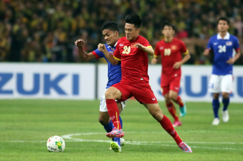 AFF Cup: Videos of goals, highlights, kungfu attack in Malaysia-Vietnam semi