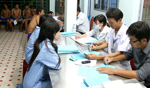 Drug detoxification resumes in Ho Chi Minh City after one year suspension