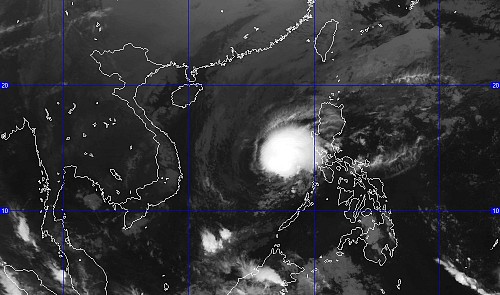 Storm Hagupit to weaken before hitting Vietnam