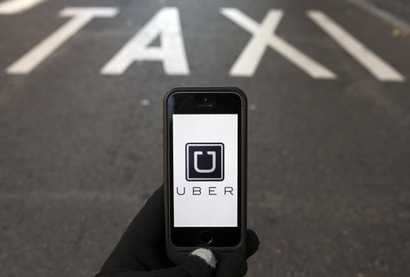 Uber should only partner with licensed transport firms in Vietnam: minister