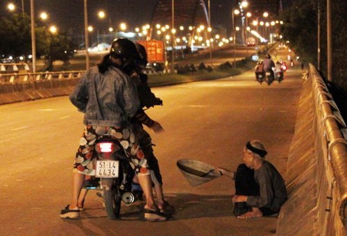 Ho Chi Minh City resolute to clear beggars from streets