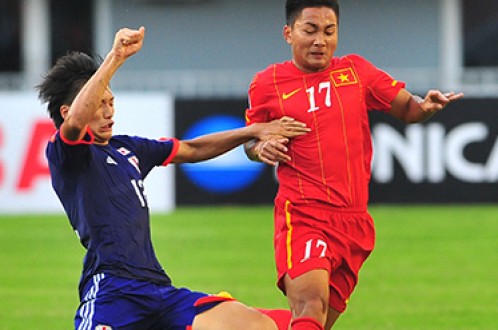 Vietnam league clubs field self-trained players to cope with financial malaise