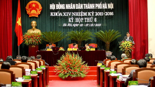 Hanoi’s top officials banned from going aboard under business sponsorship