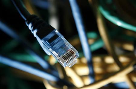 Submarine cable that feeds Vietnam with Internet disrupted again