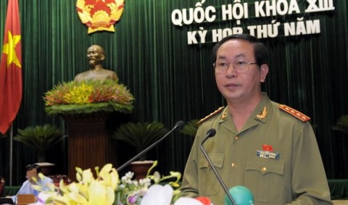 Hanoi police should step up alert to sabotage, terrorist acts: security minister