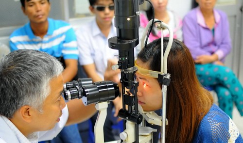 Vietnamese-American wins $46,700 claim against eye hospital