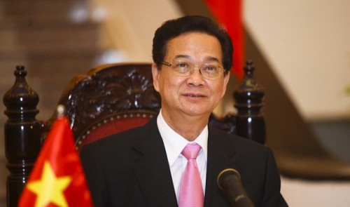 Vietnam premier urges people to join sovereignty protection