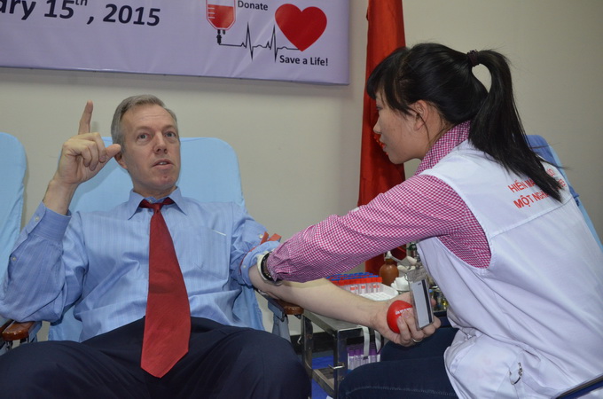 US Embassy hosts blood drive as Tet gift for Vietnam
