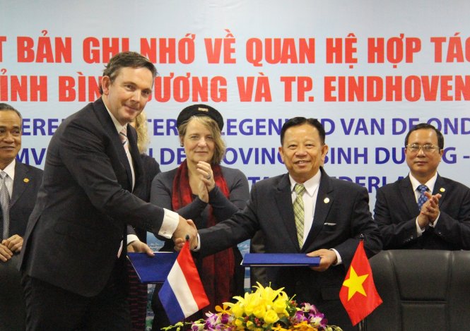 Vietnam province, Dutch city ink MoU on multi-aspect cooperation