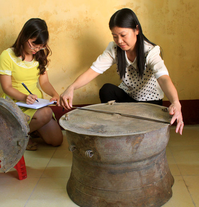 Vietnam awards men over $3,000 for handing over millennia-old drums