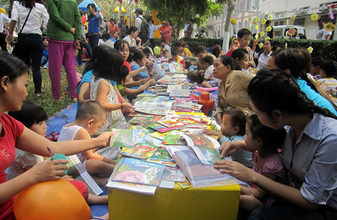 Resumed library project alleviates pain for Vietnamese child patients
