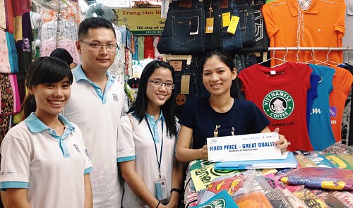 Young Vietnamese run project to end rip-off in Ho Chi Minh City